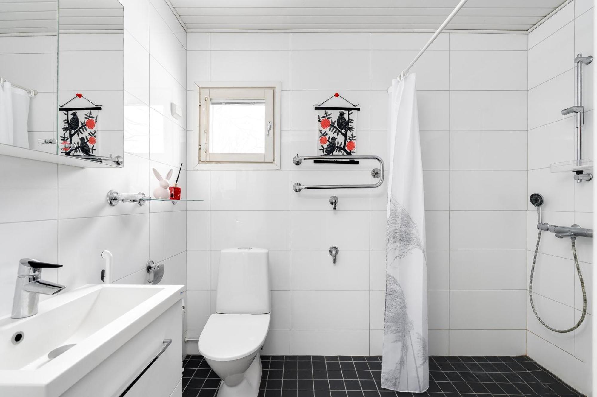 Private Rooms Near Metro, Free Parking,Direct Bus From Airport Helsinky Exteriér fotografie